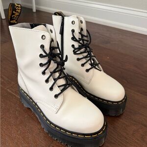 Dr Martens Jadon Platform Boots White Leather Chunky Stacked Womens Size 8